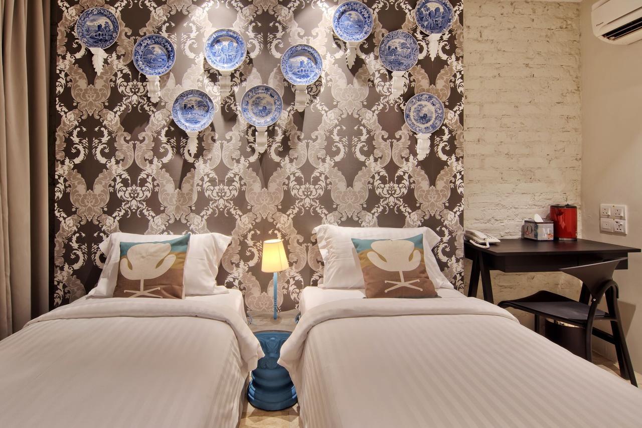 Timez Hotel Melaka Экстерьер фото