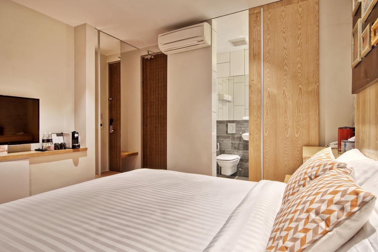Timez Hotel Melaka Экстерьер фото