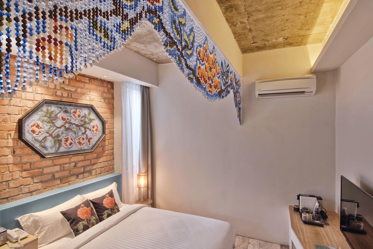 Timez Hotel Melaka Экстерьер фото