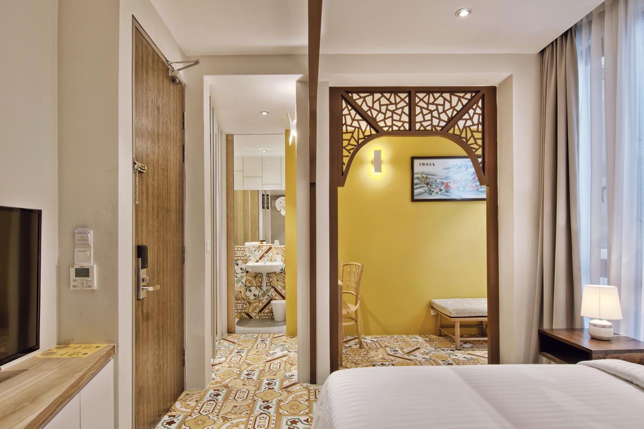 Timez Hotel Melaka Экстерьер фото