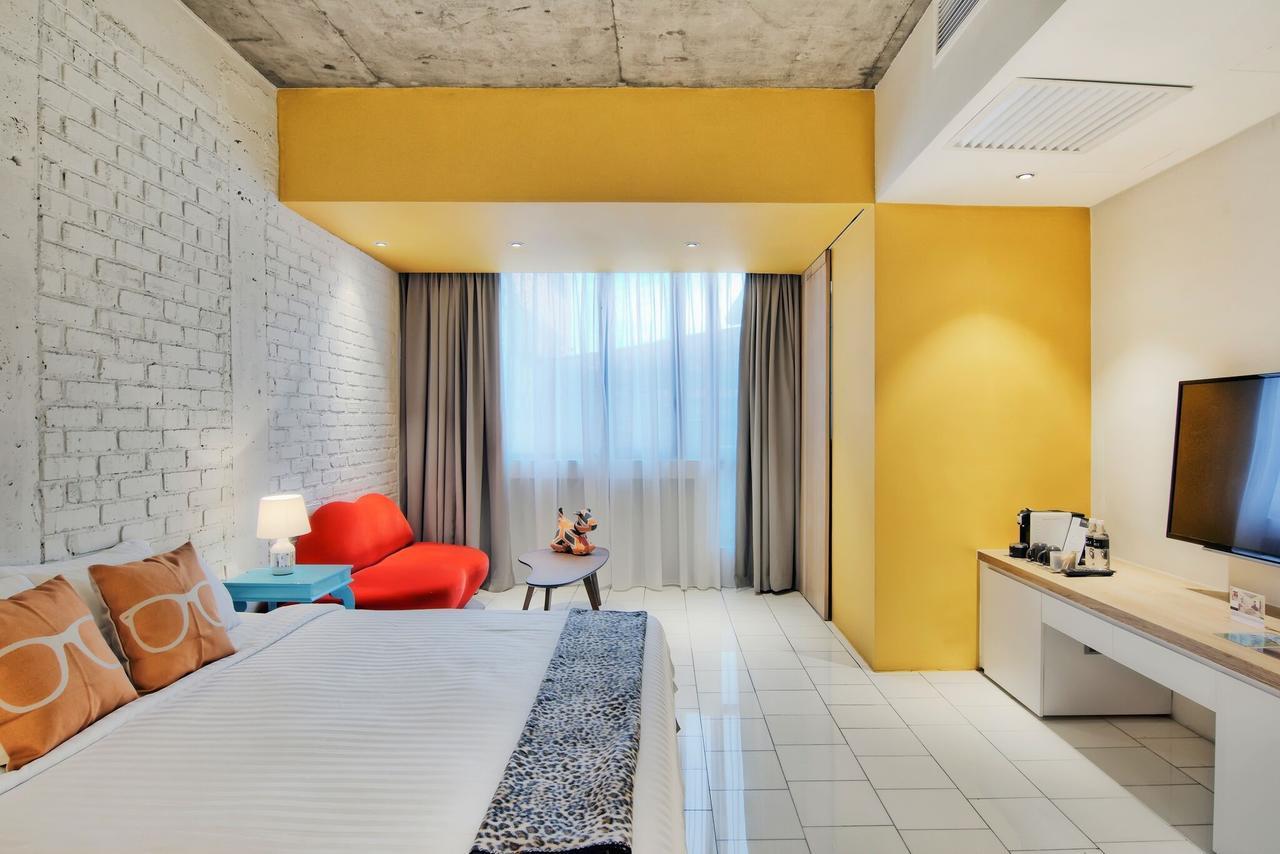 Timez Hotel Melaka Экстерьер фото